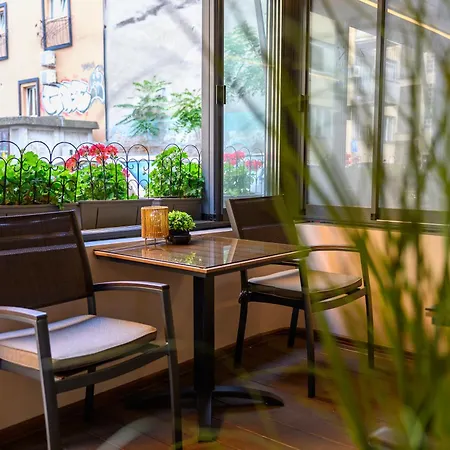 Garni Zenit Szálloda 3*