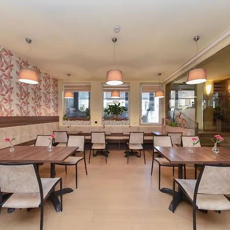 Garni Zenit Hotel Novi Sad