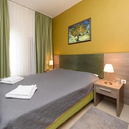 Garni Zenit Szálloda 3*