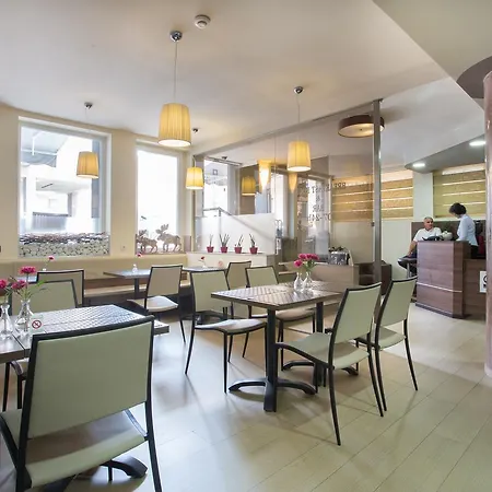 Garni Zenit Hotel 3*